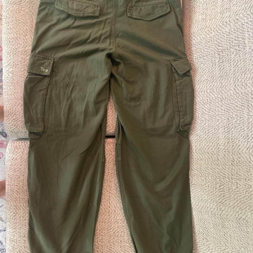 Aritzia tna Olive Cargo Pants - Picture 2 of 3